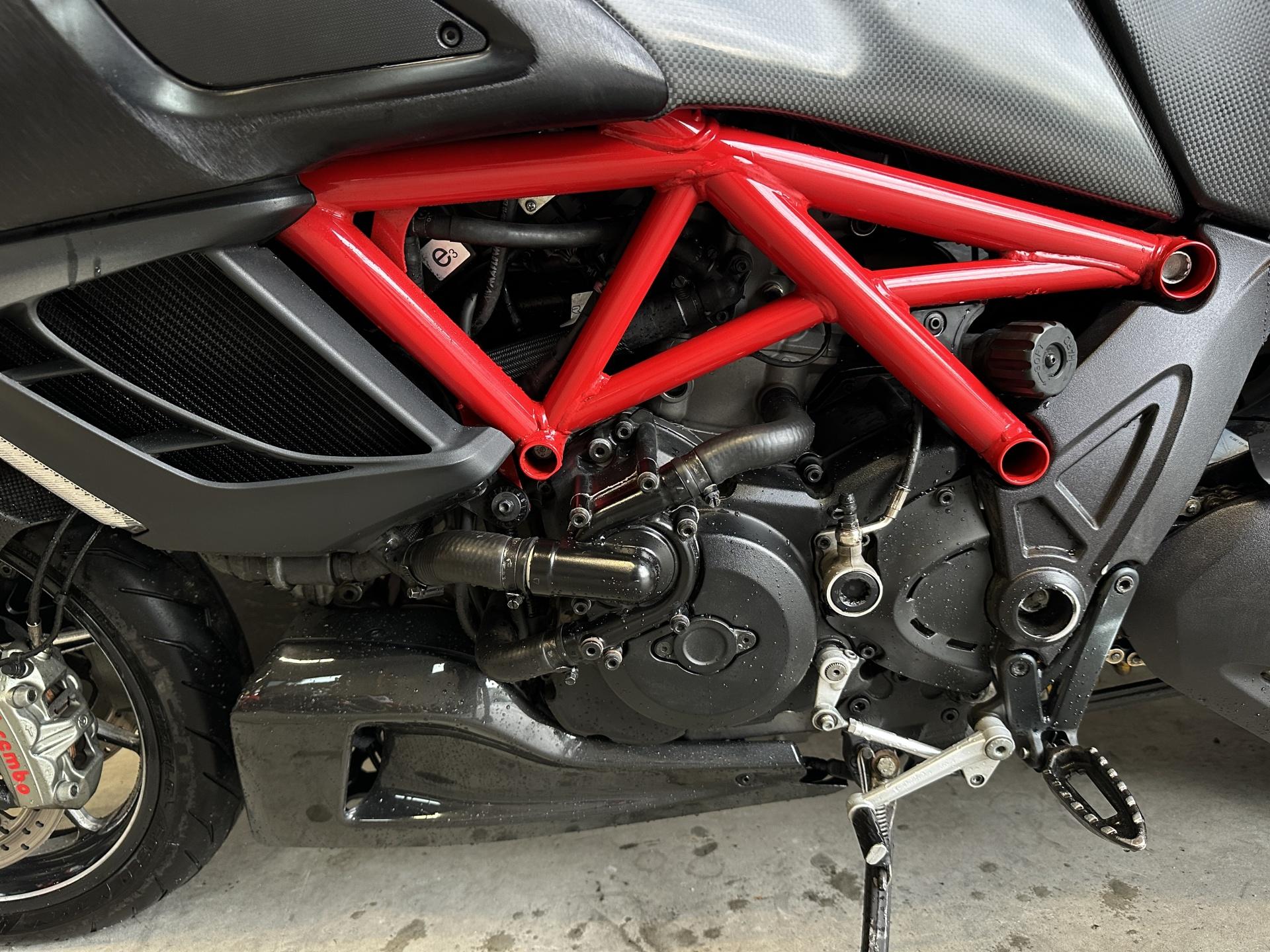 Ducati Diavel 1200 2011