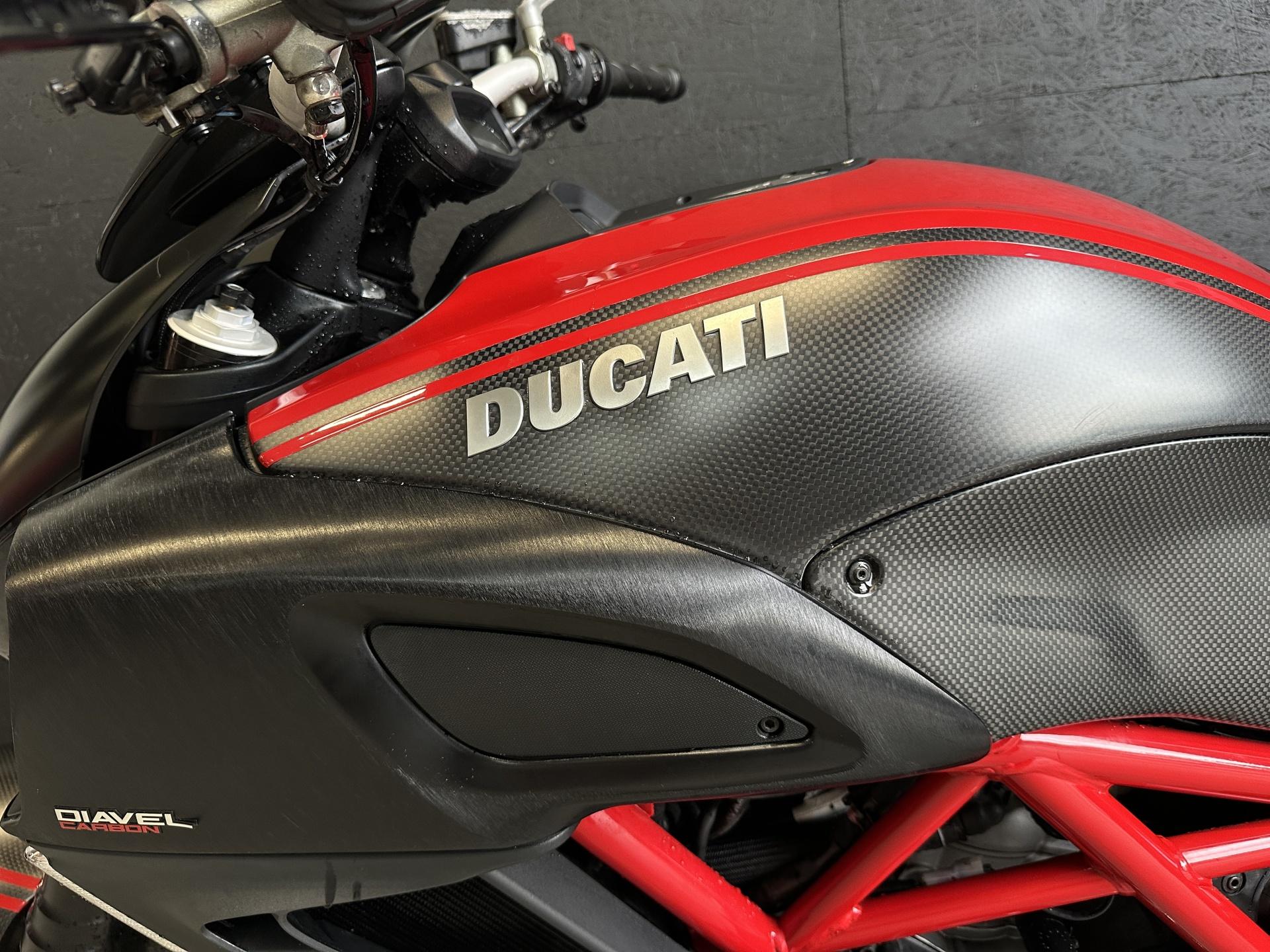 Ducati Diavel 1200 2011