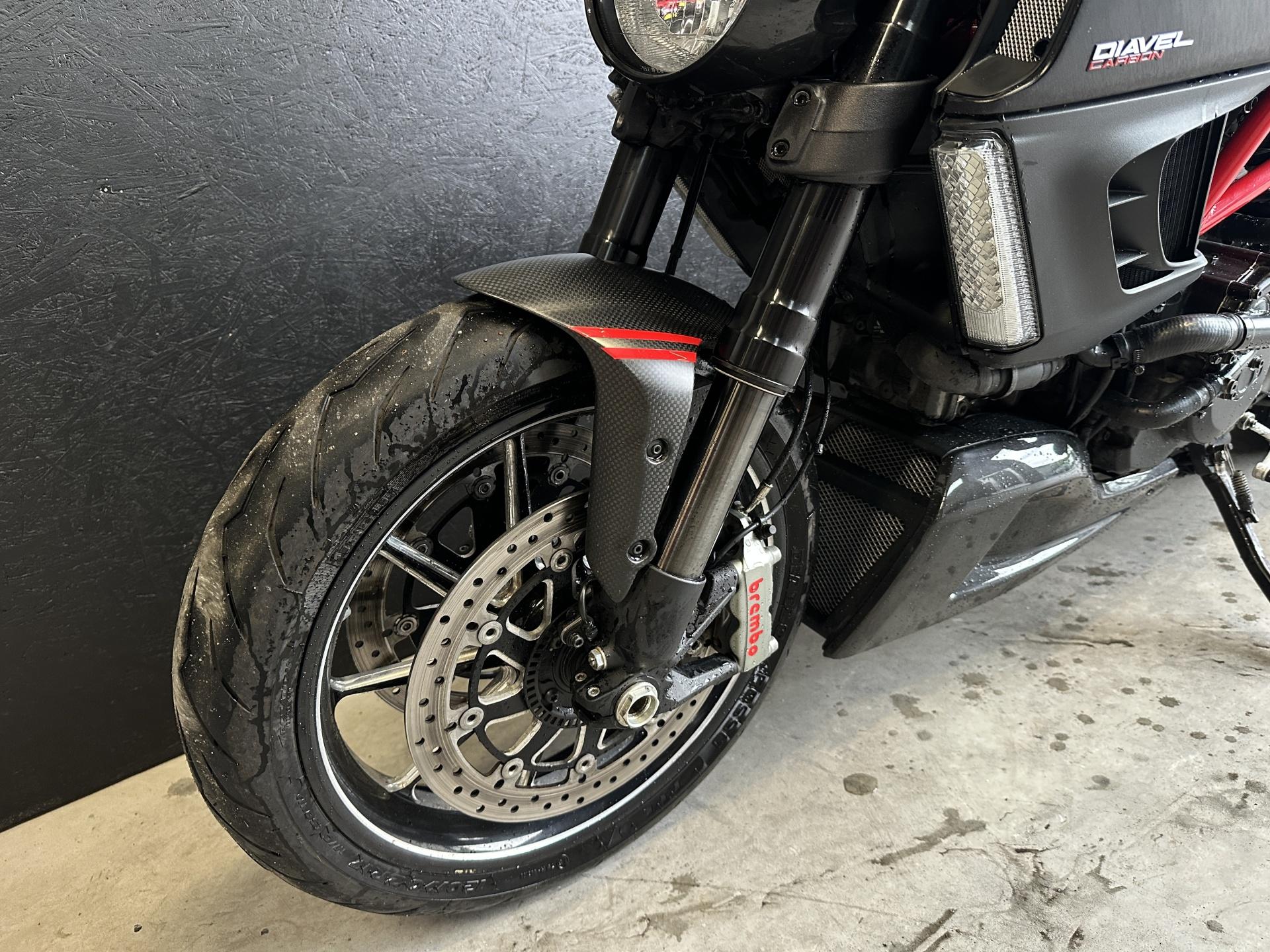 Ducati Diavel 1200 2011