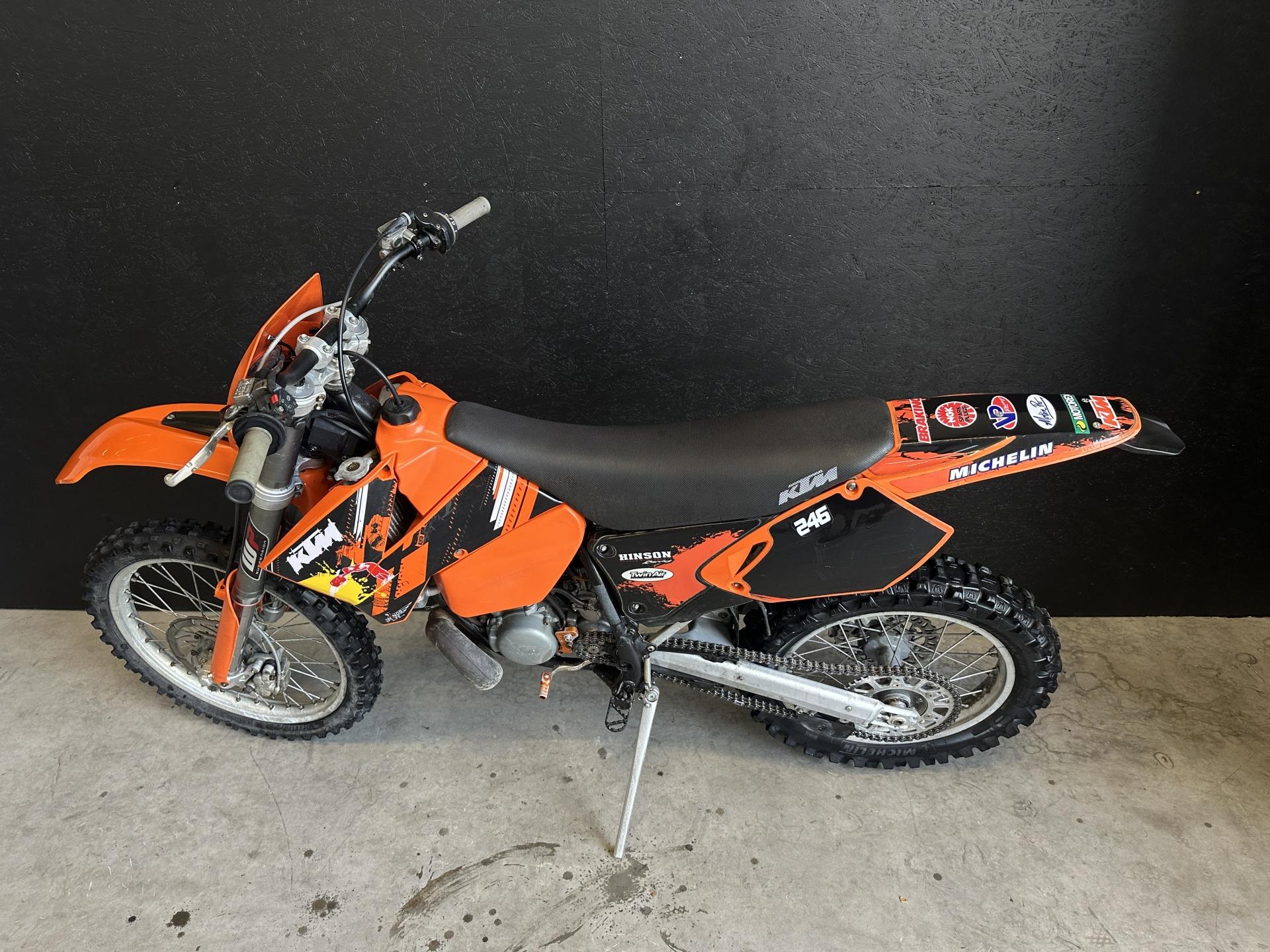 KTM 200 EXC 2000